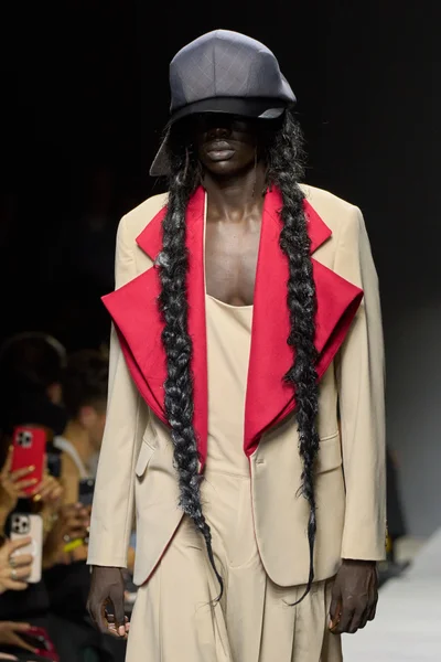 Look 57